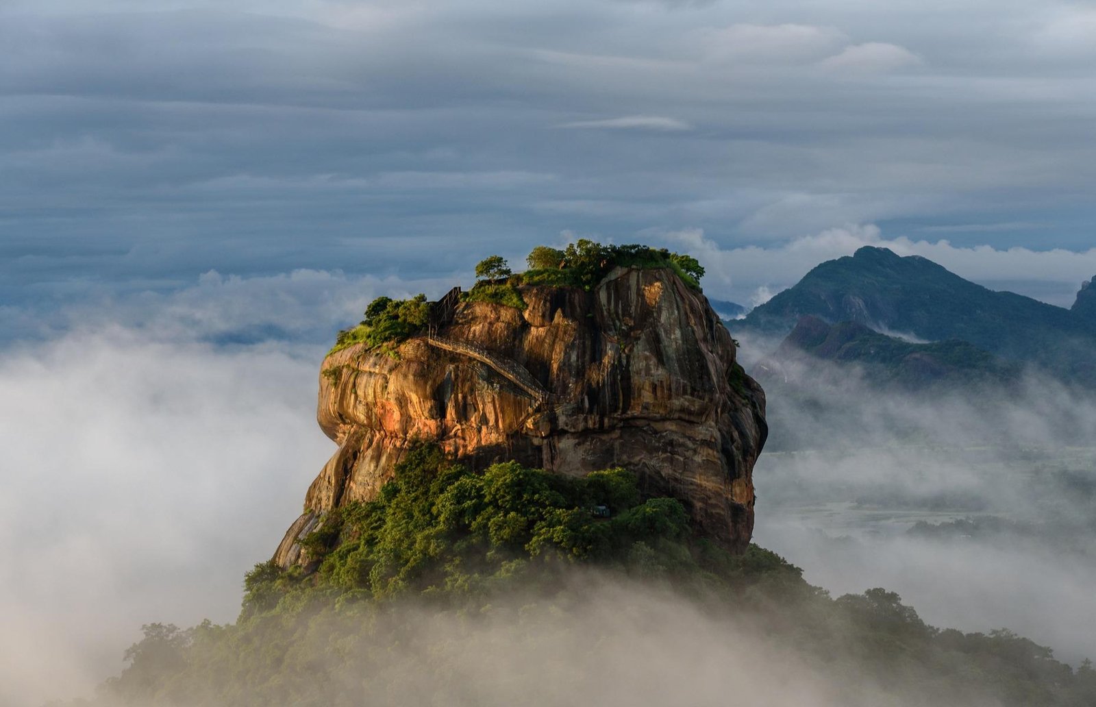 Sigiriya & Exclusive Cultural Discovery